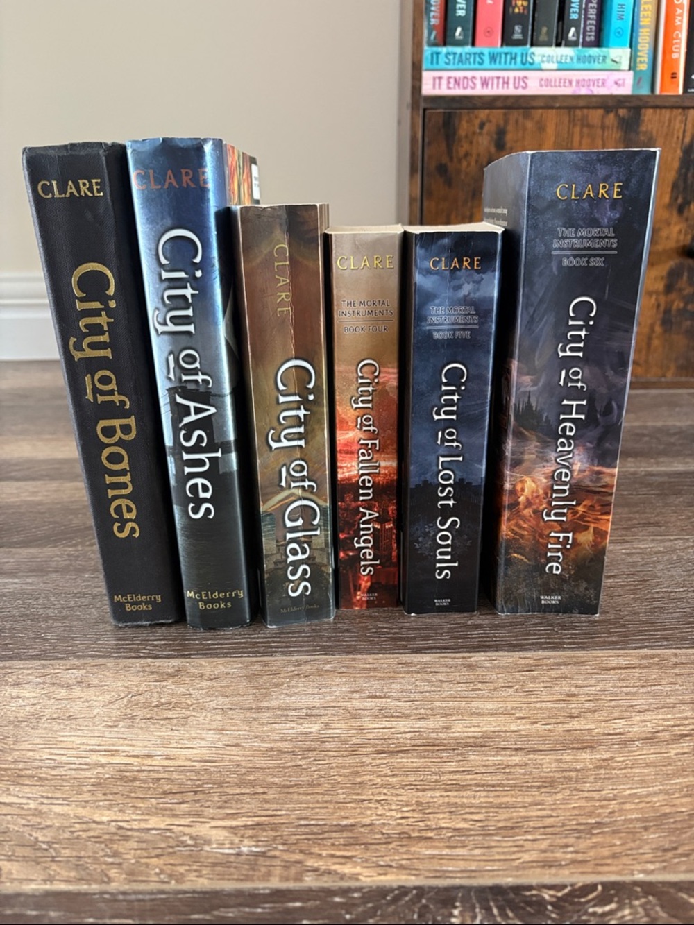 Cassandra Clare - The Mortal Instruments Books